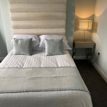 City Centre 3 Bdr Townhouse By Belfast City Breaks Bagian luar foto